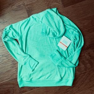 NWT TAGS ATHLETA GIRL PULLOVER. SUPER SOFT!
